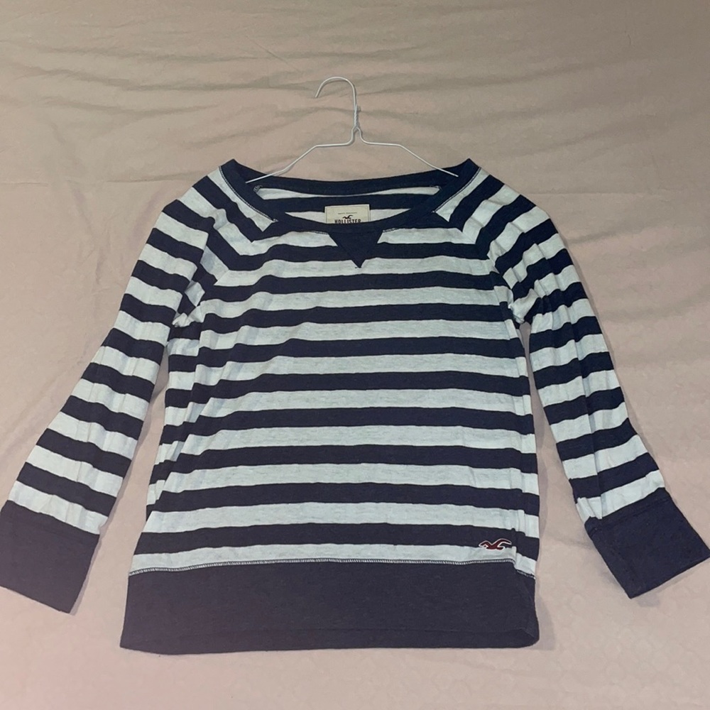 Women’s Hollister Shirt